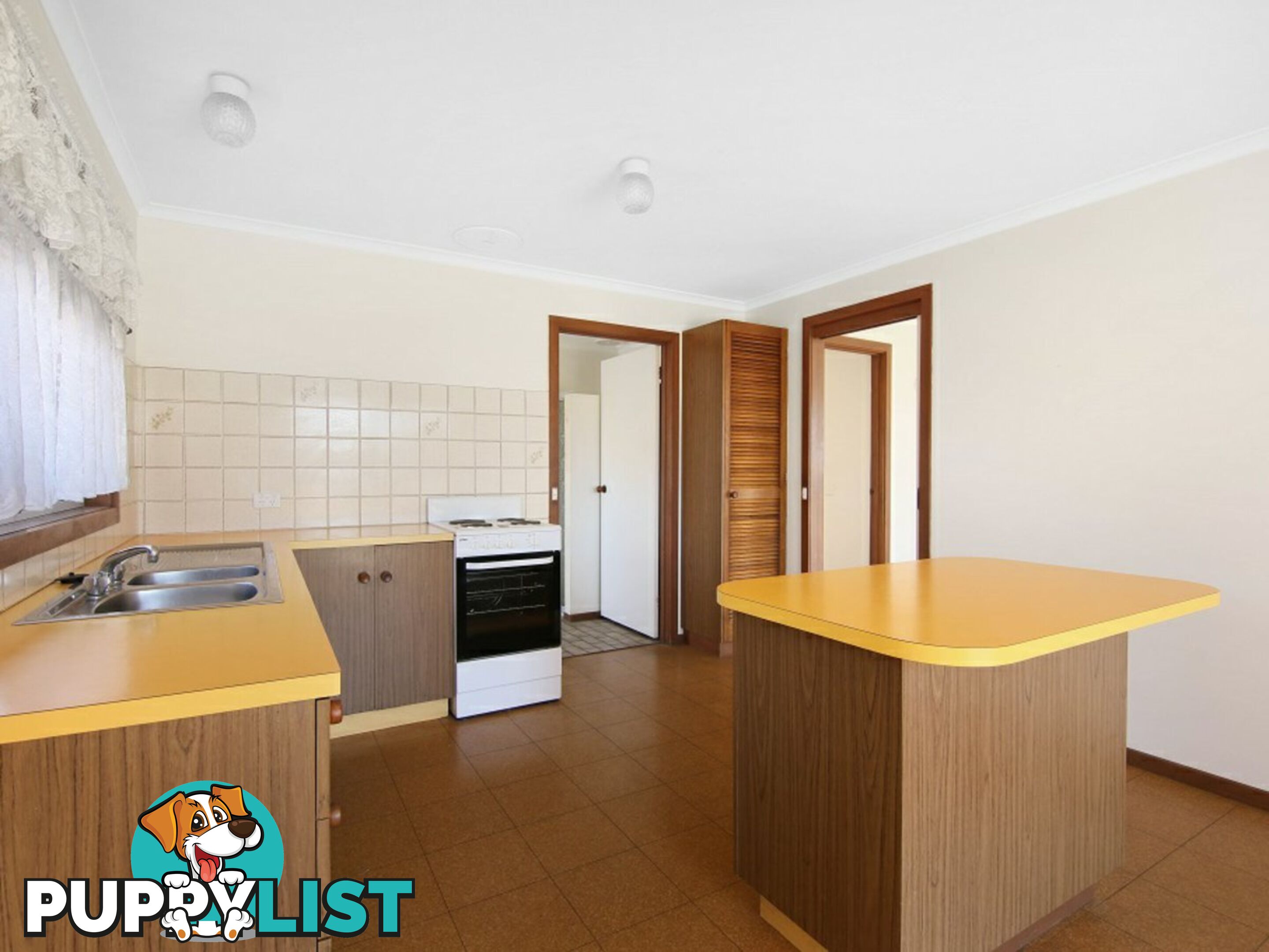 12 Bay Road EAGLE POINT VIC 3878