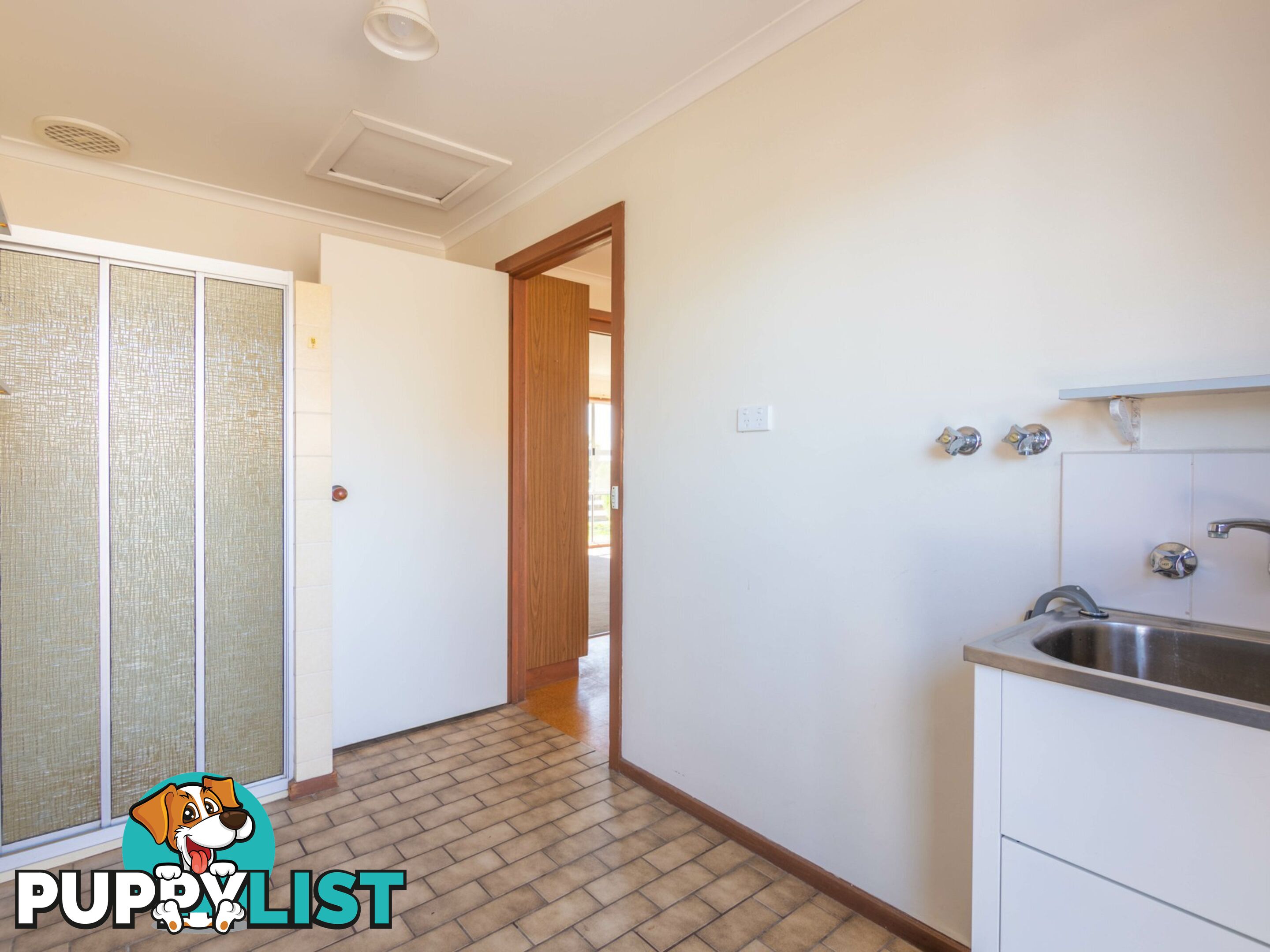 12 Bay Road EAGLE POINT VIC 3878