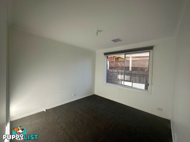 100 Newlands Drive PAYNESVILLE VIC 3880