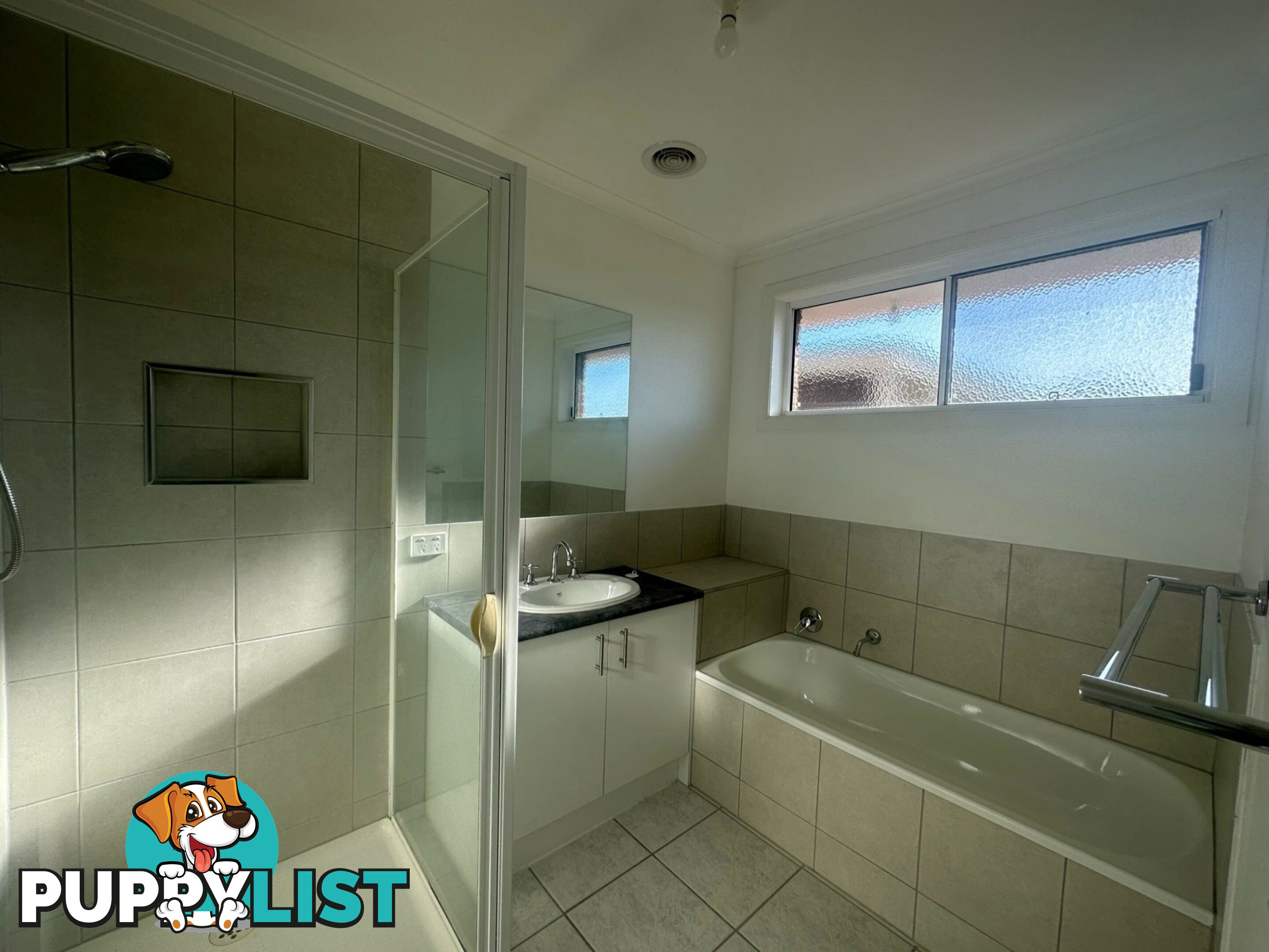 100 Newlands Drive PAYNESVILLE VIC 3880