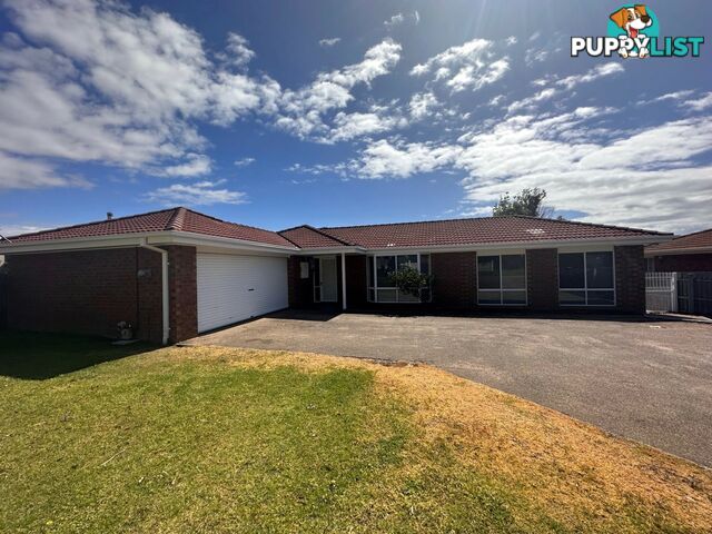 100 Newlands Drive PAYNESVILLE VIC 3880