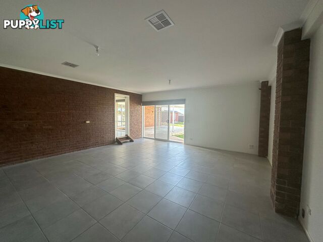 100 Newlands Drive PAYNESVILLE VIC 3880