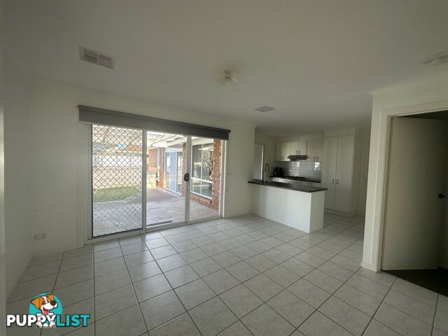 100 Newlands Drive PAYNESVILLE VIC 3880
