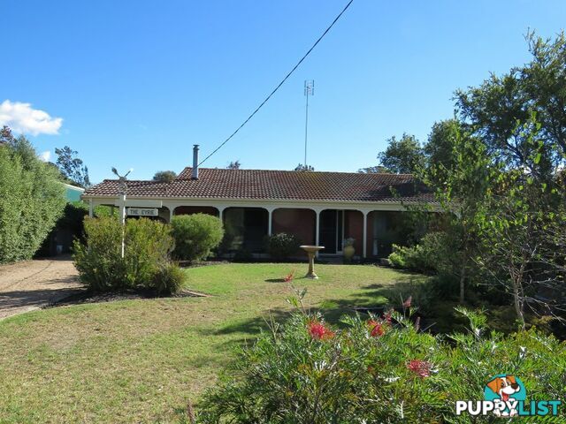 9 White Court EAGLE POINT VIC 3878