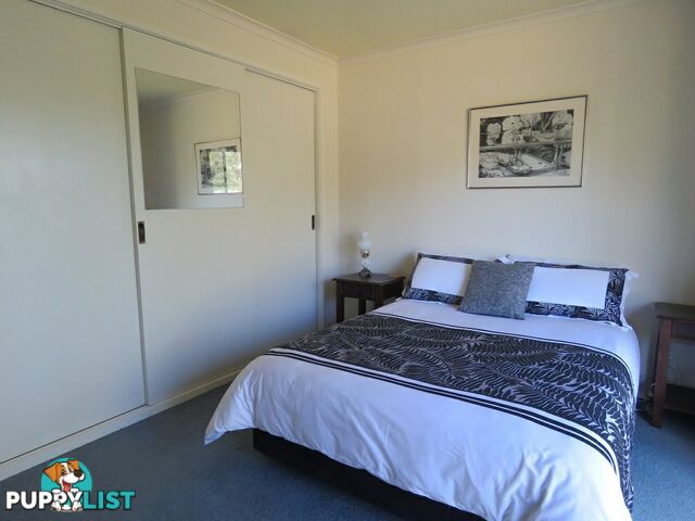 9 White Court EAGLE POINT VIC 3878