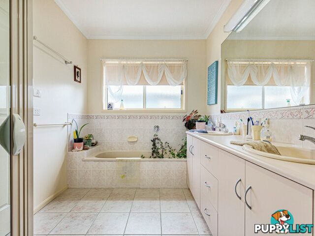 1329 Forge Creek Road EAGLE POINT VIC 3878