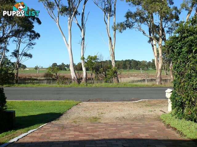 121 Bay Road EAGLE POINT VIC 3878