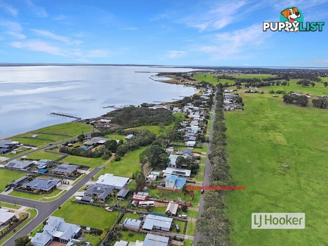 121 Bay Road EAGLE POINT VIC 3878