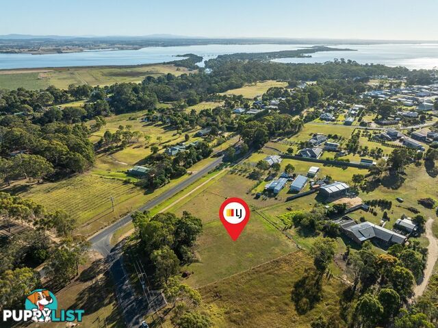 1 Lake Victoria Road EAGLE POINT VIC 3878