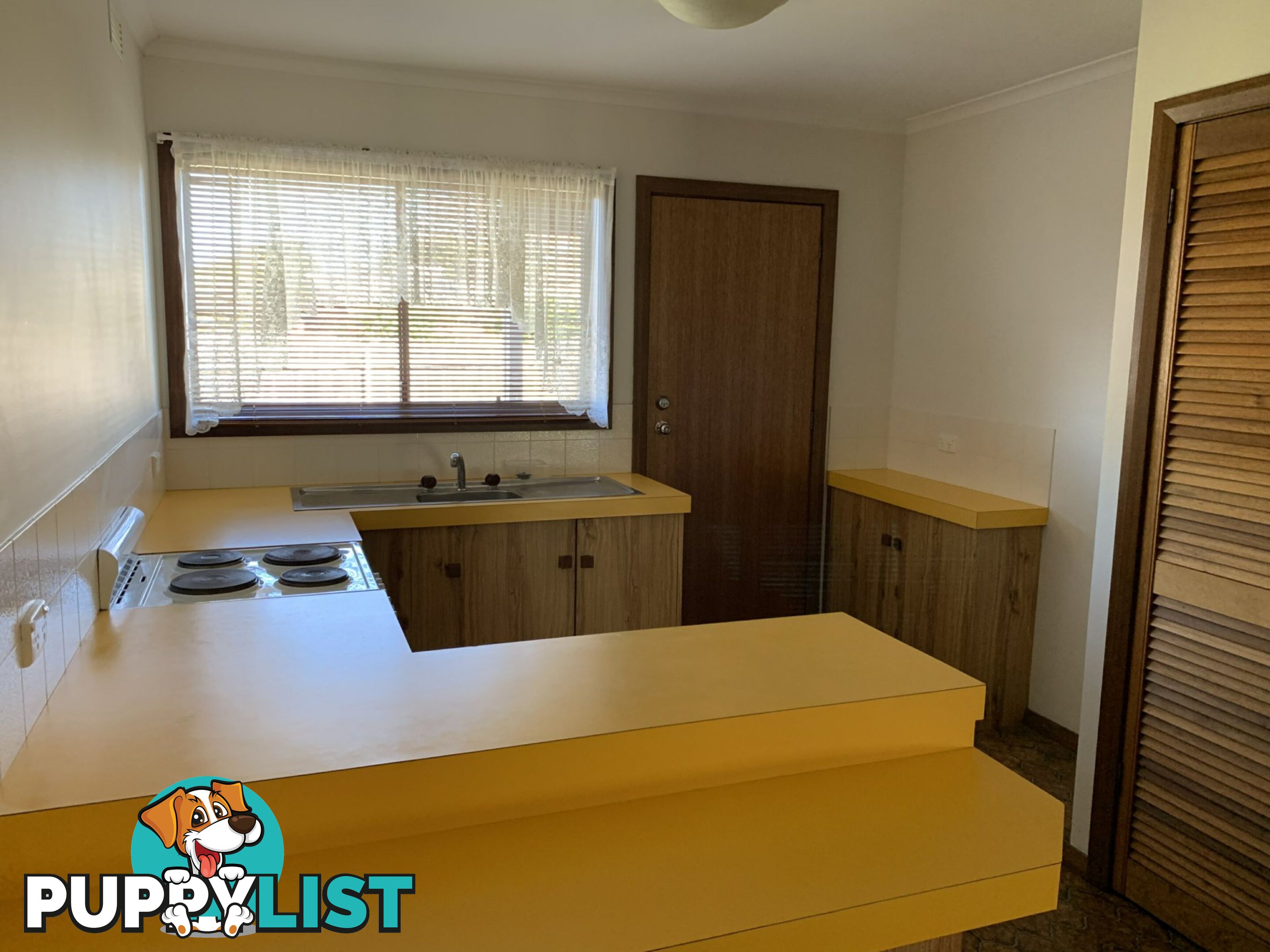 Unit 2/2 Canal Road PAYNESVILLE VIC 3880