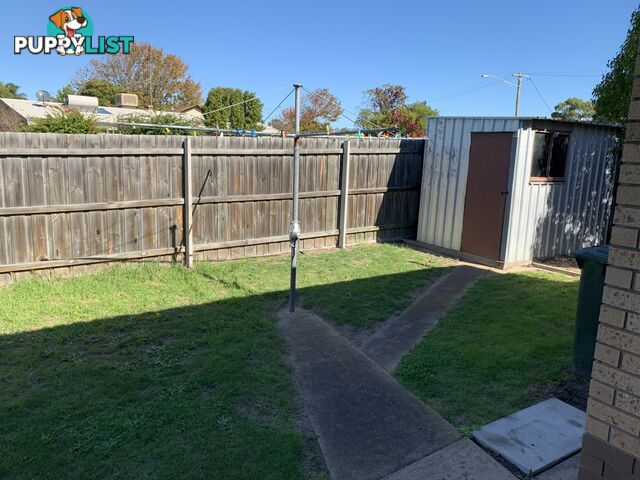 Unit 2/2 Canal Road PAYNESVILLE VIC 3880