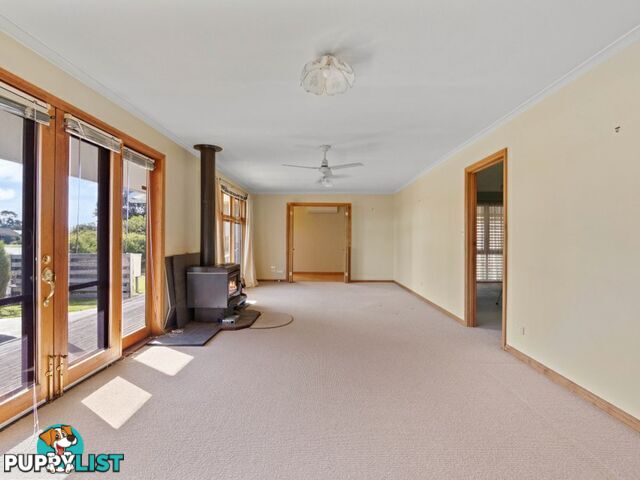 15 Dawsons Cove Drive NEWLANDS ARM VIC 3875