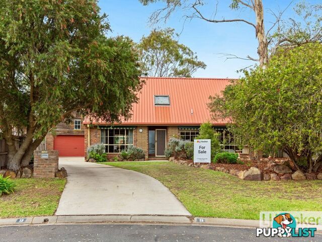 9 Lara Close PAYNESVILLE VIC 3880