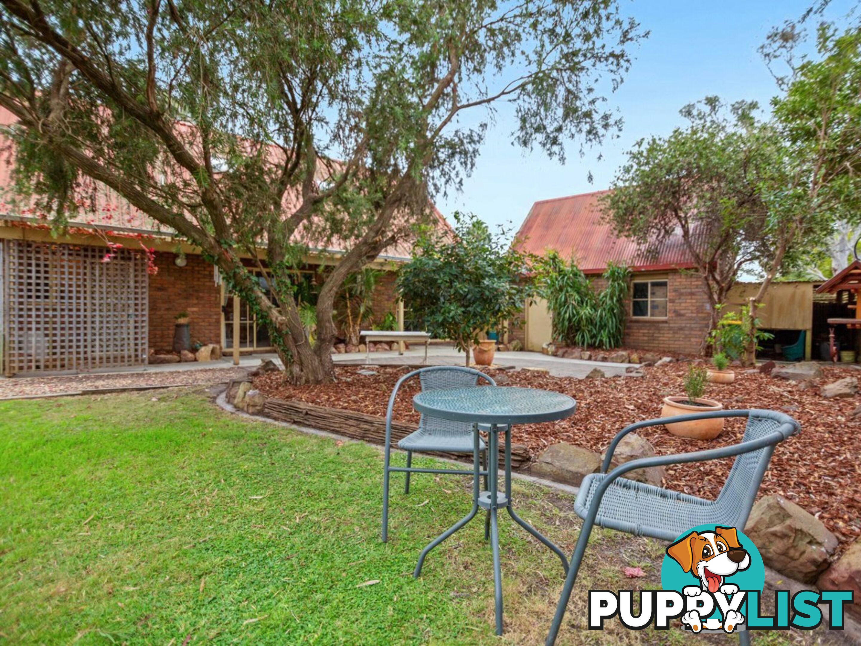 9 Lara Close PAYNESVILLE VIC 3880