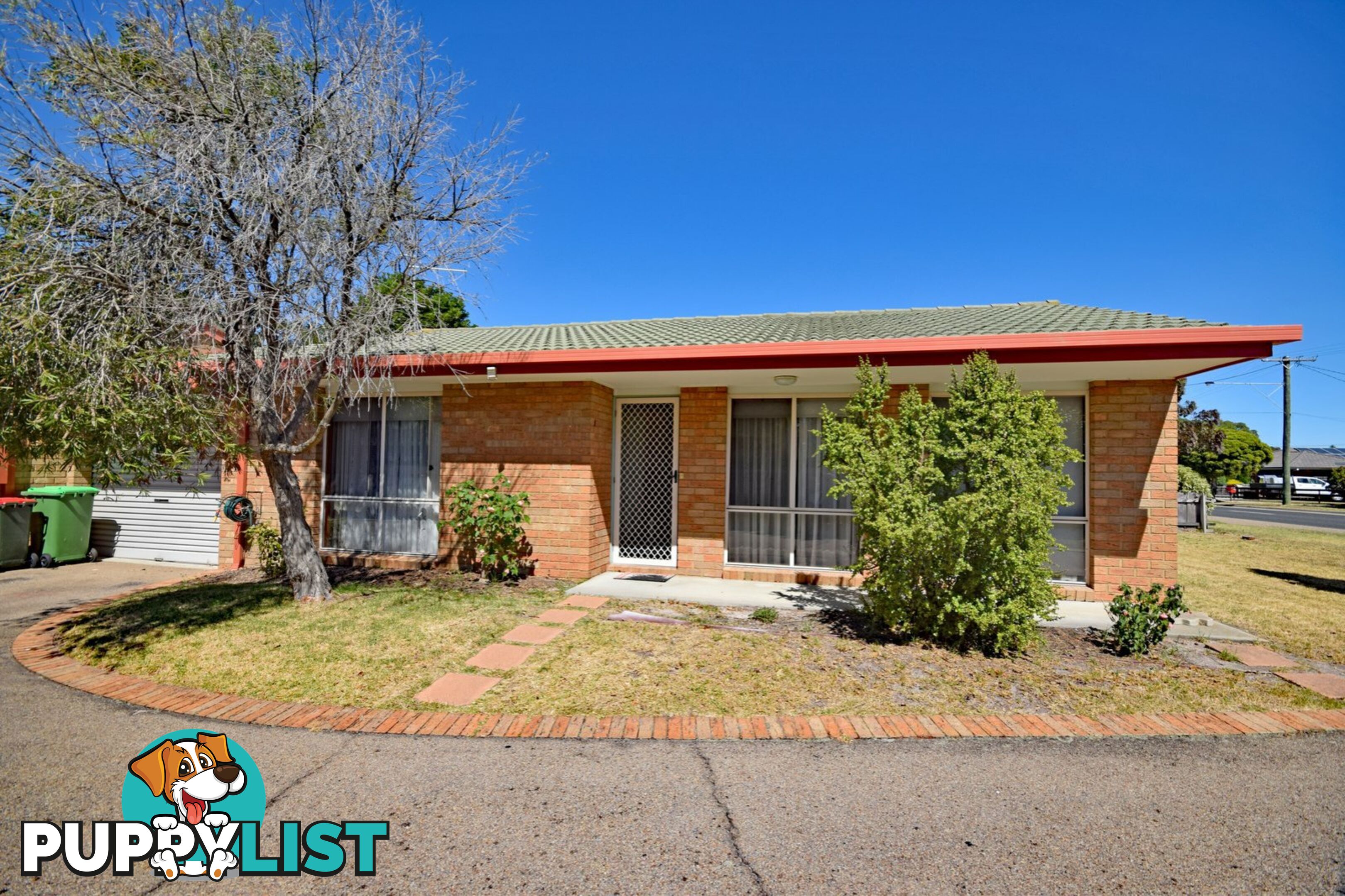 Unit 1/108 Main Road PAYNESVILLE VIC 3880