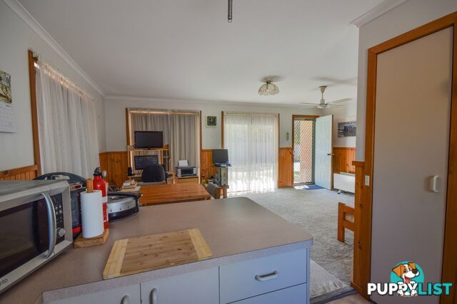 Unit 1/108 Main Road PAYNESVILLE VIC 3880