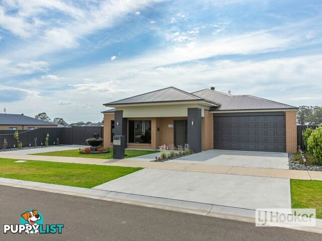 10 Ilfracombe Way PAYNESVILLE VIC 3880