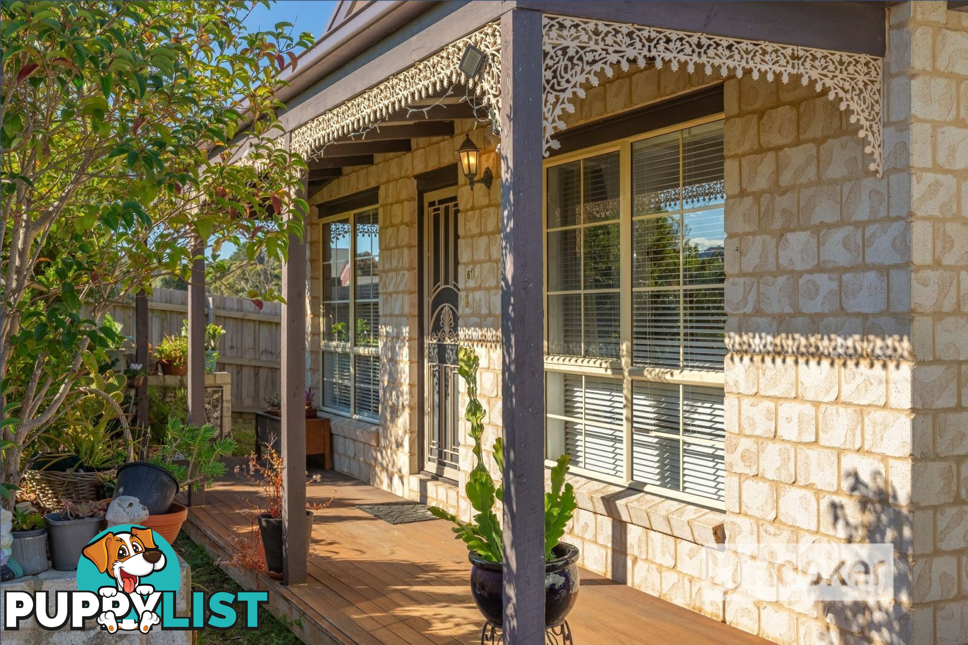 61 Stirling Drive LAKES ENTRANCE VIC 3909