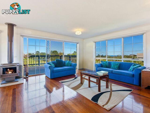 61 Stirling Drive LAKES ENTRANCE VIC 3909