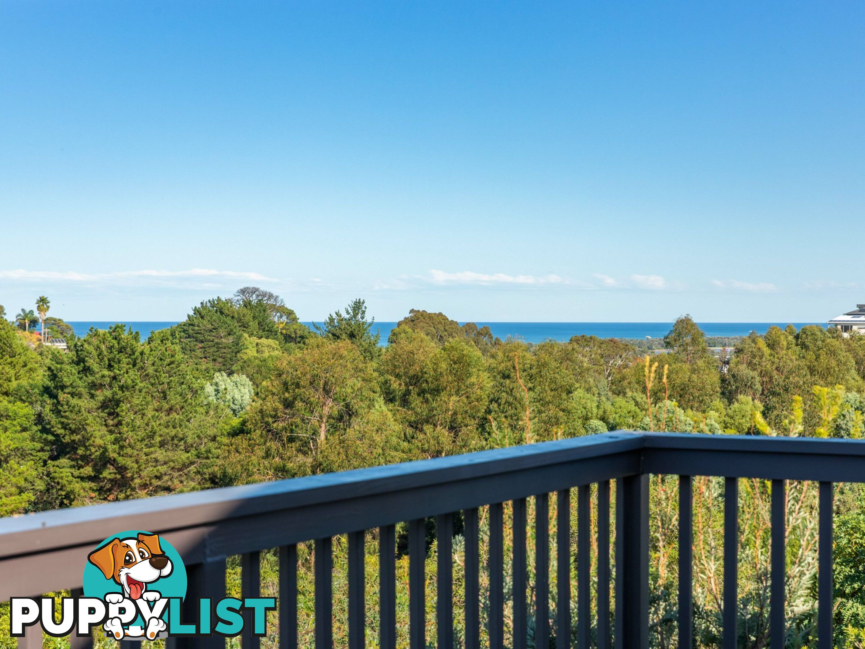 61 Stirling Drive LAKES ENTRANCE VIC 3909