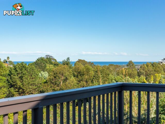 61 Stirling Drive LAKES ENTRANCE VIC 3909
