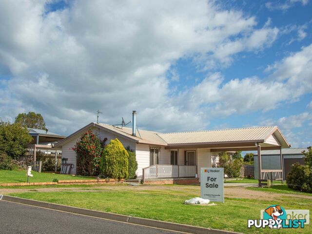 9 Midway Avenue NEWLANDS ARM VIC 3875