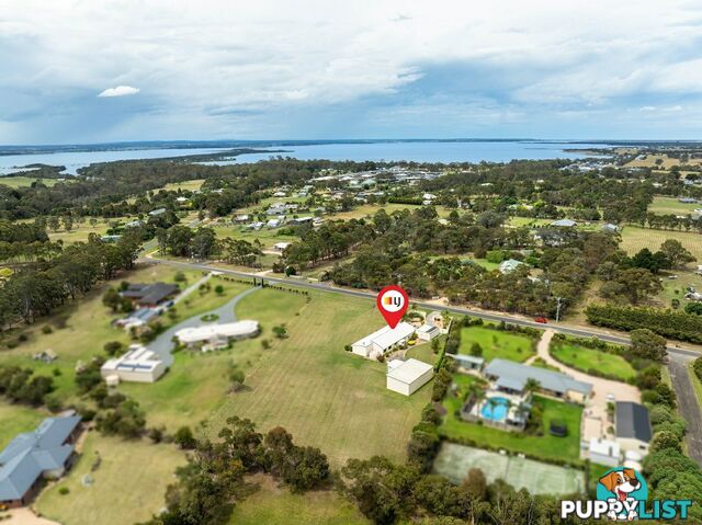 16 Lake Victoria Road EAGLE POINT VIC 3878