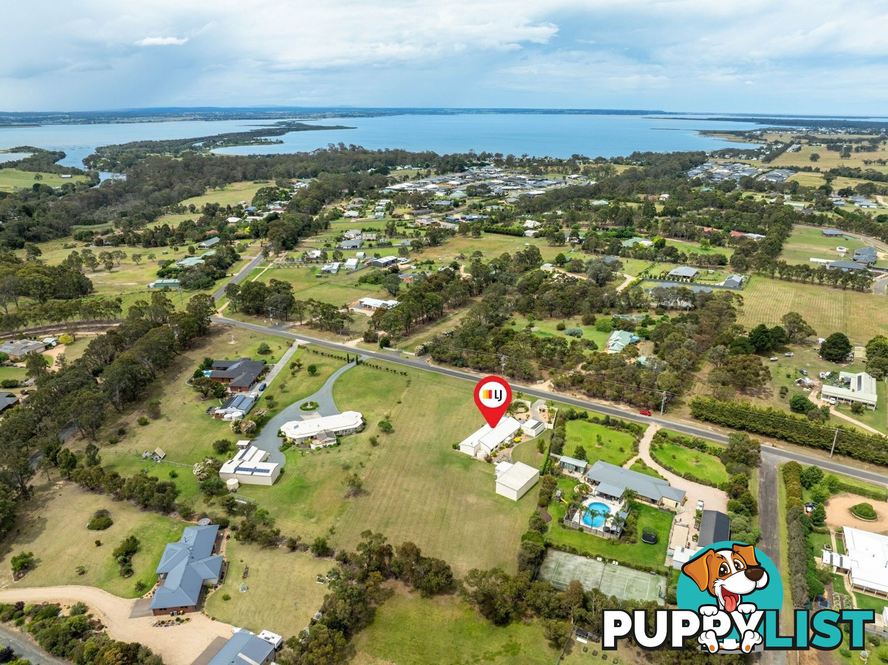 16 Lake Victoria Road EAGLE POINT VIC 3878