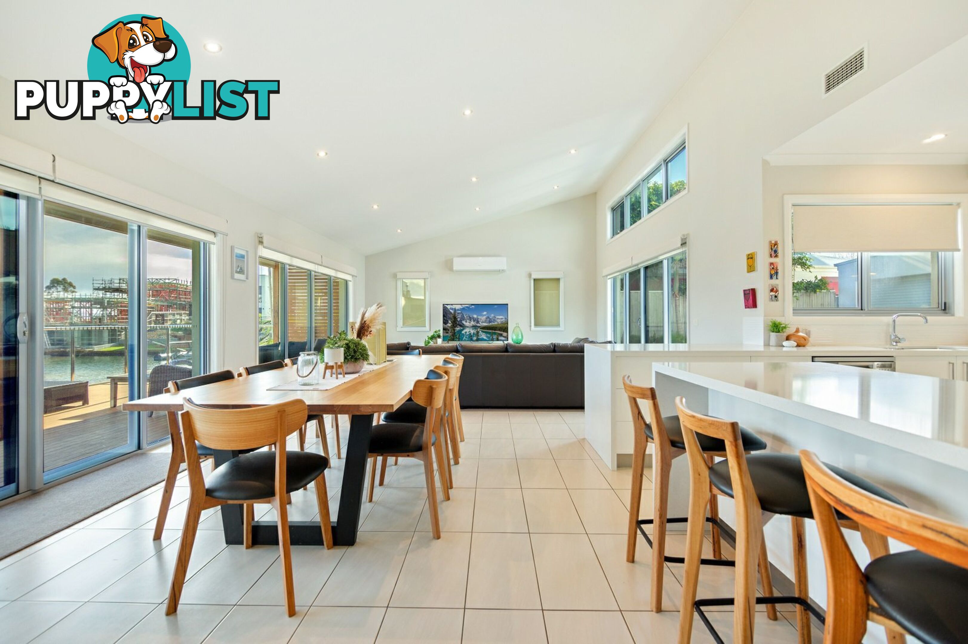 9 Government Road PAYNESVILLE VIC 3880