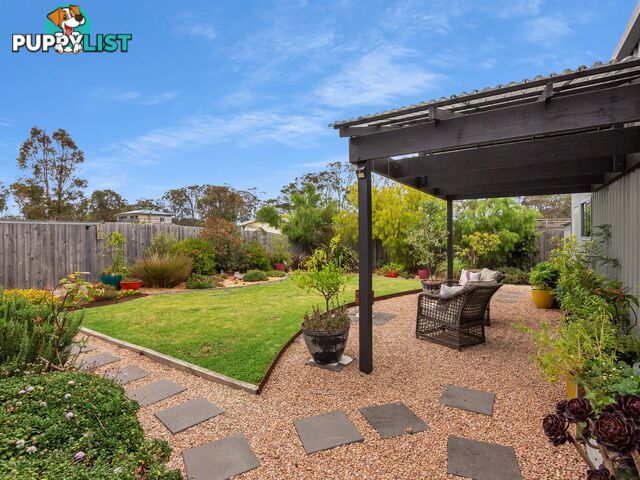 8 Seagreen Close EAGLE POINT VIC 3878