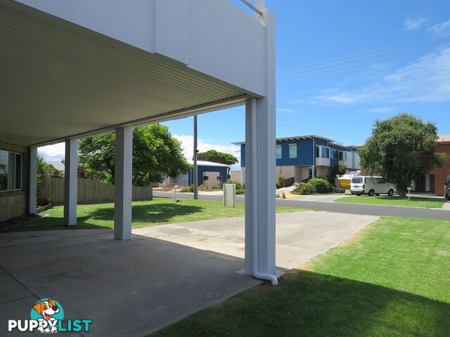 5 Marina Drive PAYNESVILLE VIC 3880