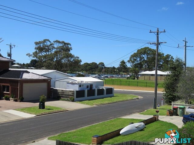 5 Marina Drive PAYNESVILLE VIC 3880