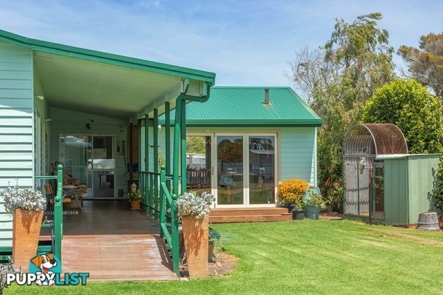 90 Rivermouth Road EAGLE POINT VIC 3878