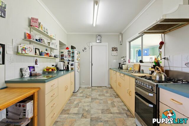 90 Rivermouth Road EAGLE POINT VIC 3878