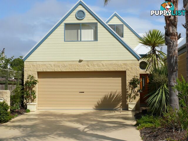 32B Aquarius Way PAYNESVILLE VIC 3880