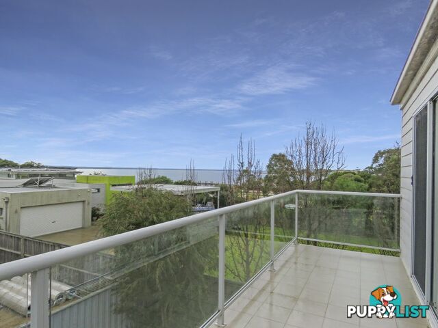 House 2/157 Bay Road EAGLE POINT VIC 3878