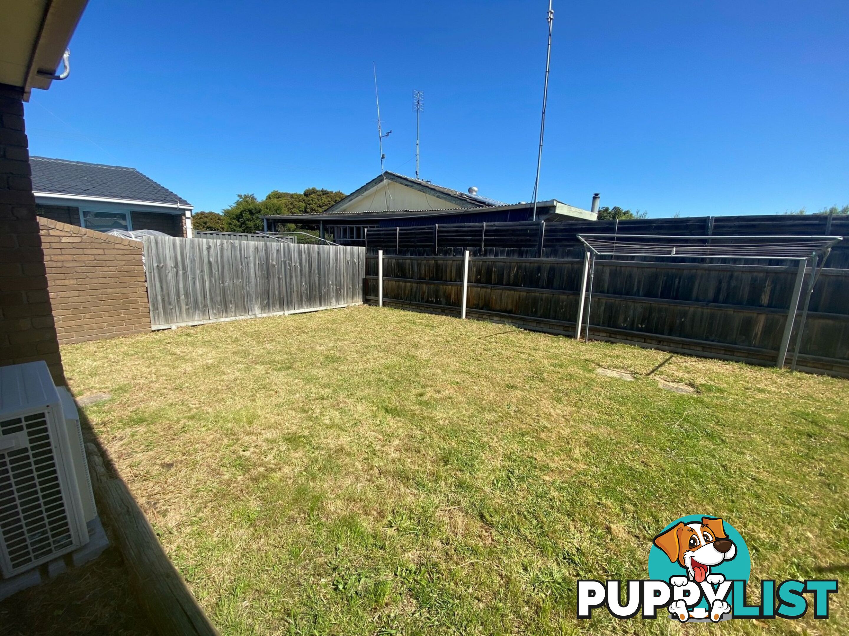 Unit 2/27 King Street PAYNESVILLE VIC 3880