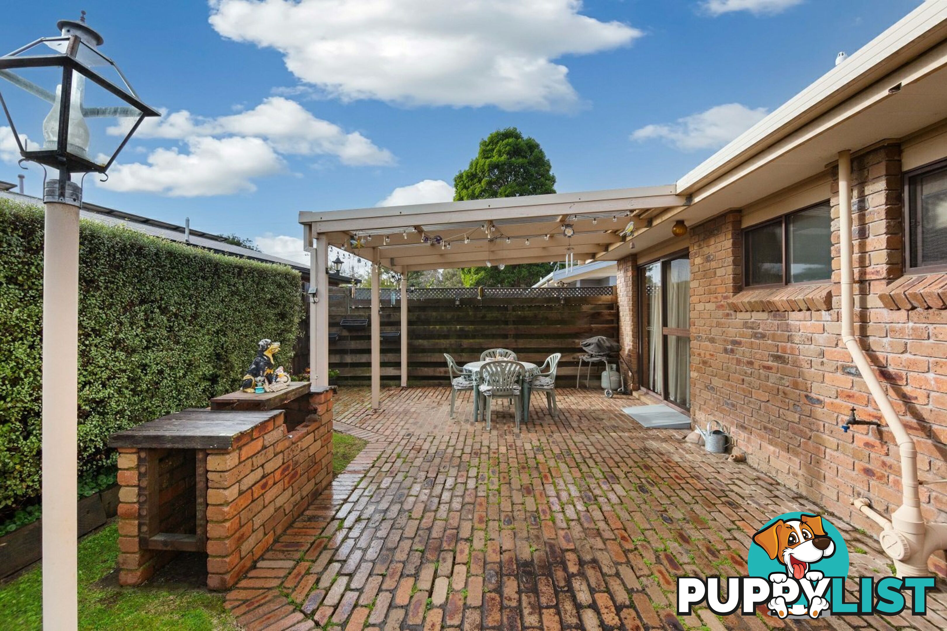 2/33 Newton Close PAYNESVILLE VIC 3880