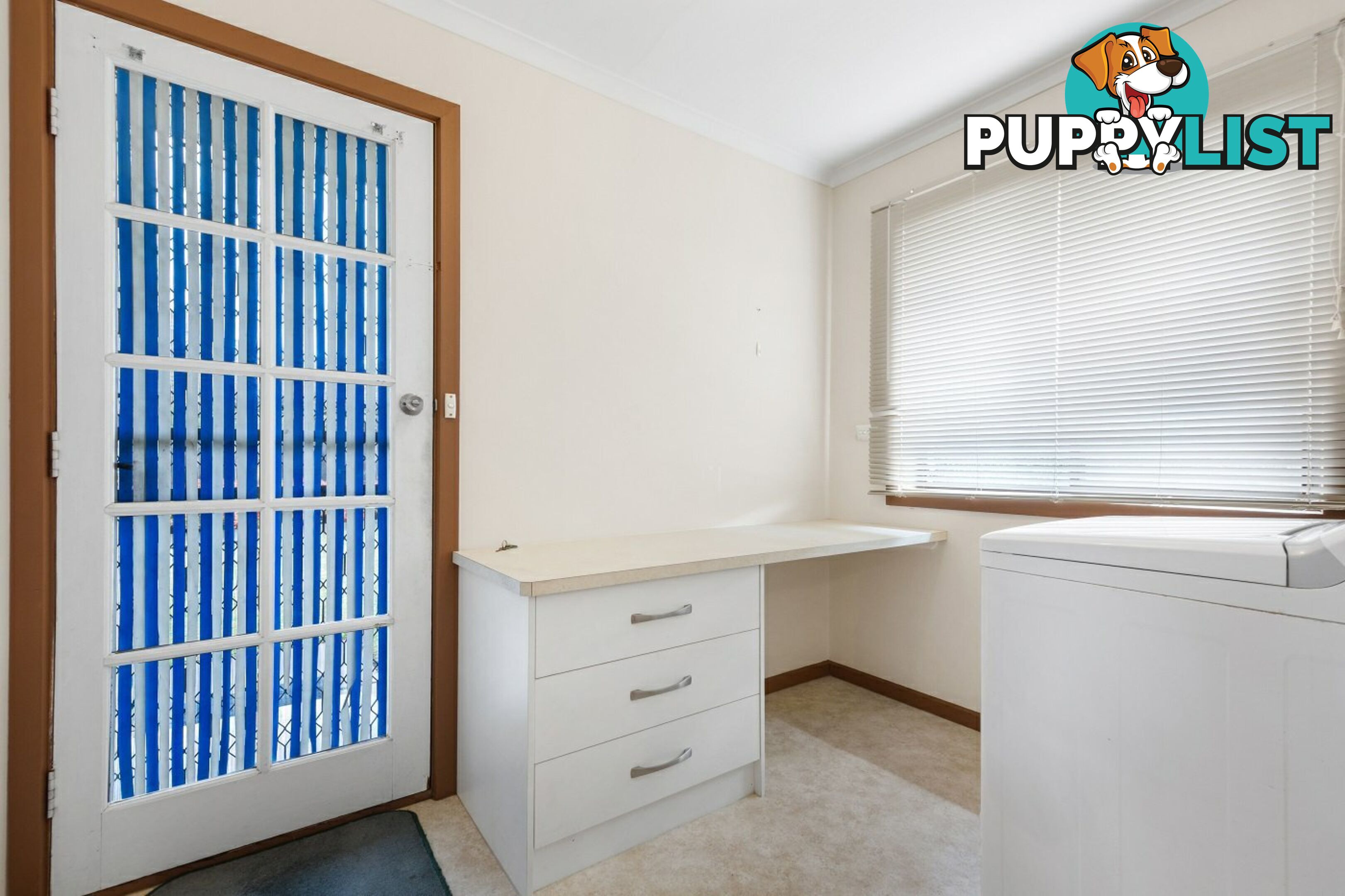 2/33 Newton Close PAYNESVILLE VIC 3880