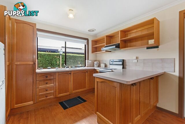 2/33 Newton Close PAYNESVILLE VIC 3880