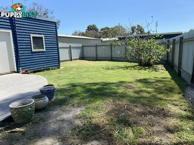 38 Eighth Avenue RAYMOND ISLAND VIC 3880