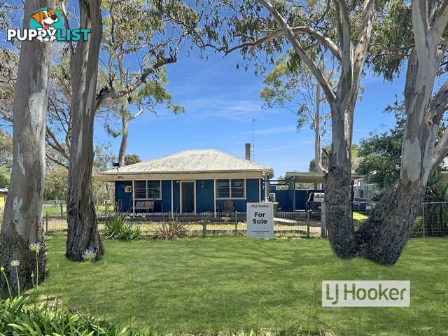 38 Eighth Avenue RAYMOND ISLAND VIC 3880