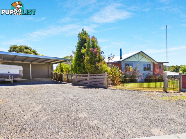 4 Cluster Court NEWLANDS ARM VIC 3875