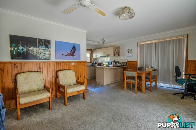 Unit 1,2 & 3/108 Main Road PAYNESVILLE VIC 3880