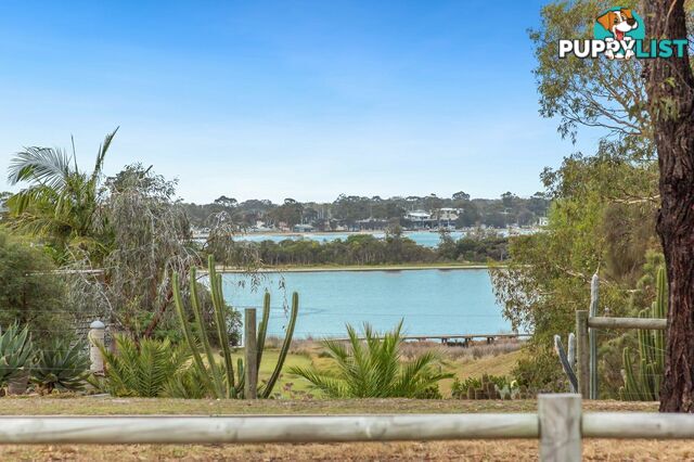 18 Landfall Avenue NEWLANDS ARM VIC 3875