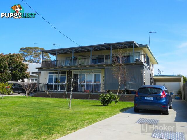 2/24 McMillan Grove PAYNESVILLE VIC 3880