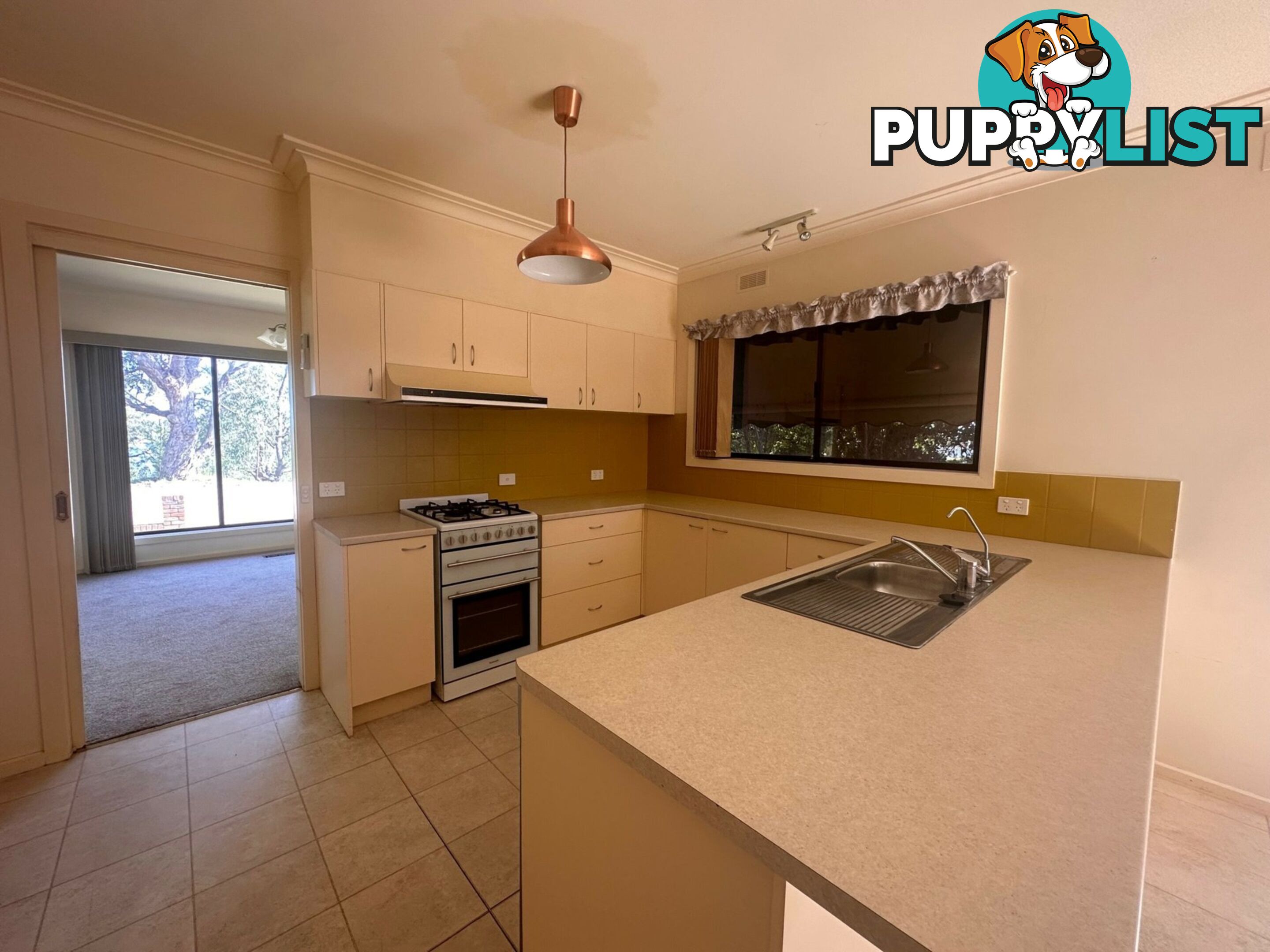 50 Newlands Drive PAYNESVILLE VIC 3880