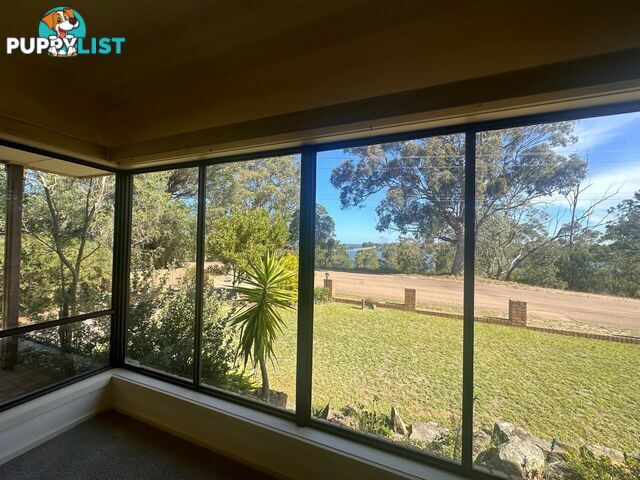 50 Newlands Drive PAYNESVILLE VIC 3880
