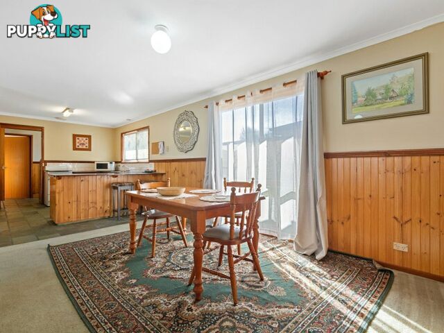 54 Tenth Avenue RAYMOND ISLAND VIC 3880