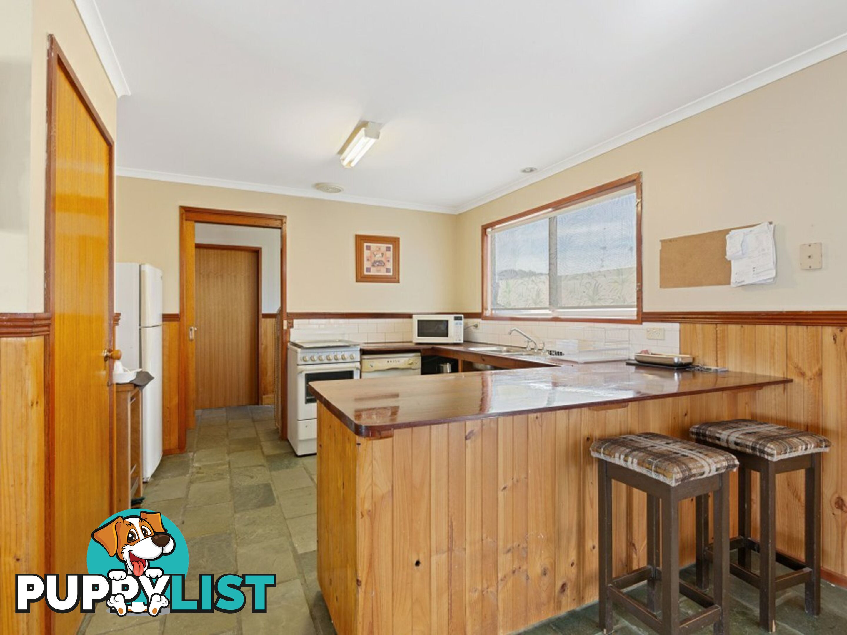 54 Tenth Avenue RAYMOND ISLAND VIC 3880